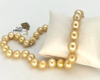 Golden South Sea Pearl Necklace