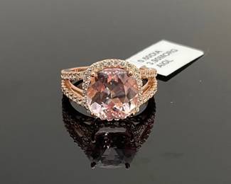 Rose Gold Morganite & Diamond Ring