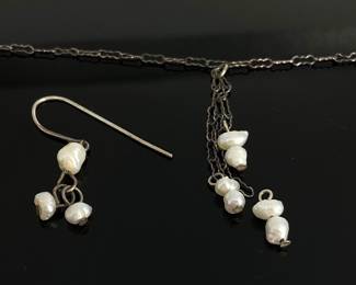 Freshwater Pearl Silver Necklace