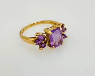 Amethyst Gold Ring