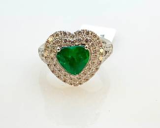 Emerald & Diamond Platinum Ring