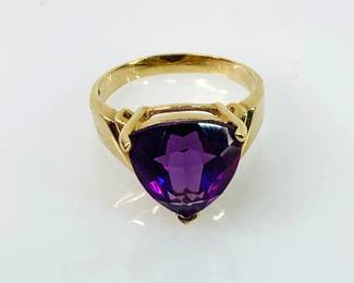 Amethyst Gold Ring