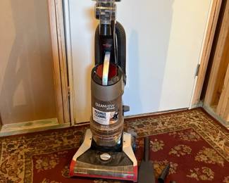 Bissell Vacuum Cleanview Rewind With Triple Action Brush