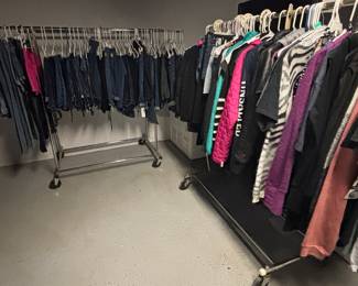 Brands Nine west, Apt 9, Lauren Conrad, Studio Blue, Northface, Pink, Croft & Barrow, Fortune & Ivy, Market Spruce & more