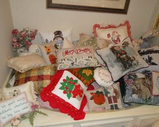 Yup, we did fill a Jacuzzi Tub with decorative pillows