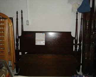 Four poster bed, of the antique variety