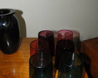 Nice set of fun glassware