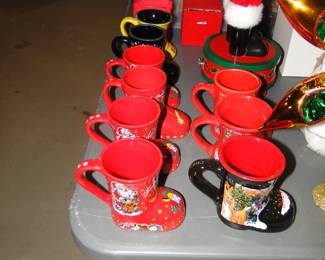 Miniature Christmas mugs, boot shaped edition