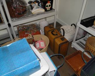 Decorative items and other great storage items too