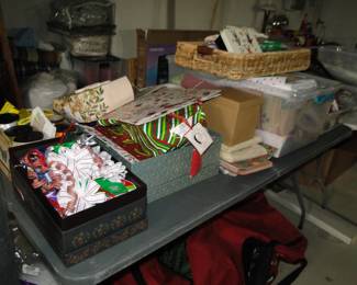 More holiday craft items