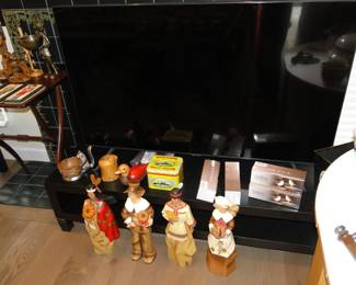 TV and the TV stand is also for sale