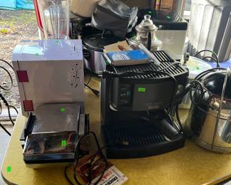 More small kitchen appliances