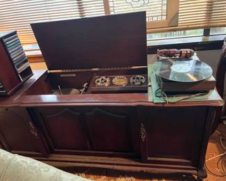 1960s Cartier S-610console stereo/tuner -  great sound!