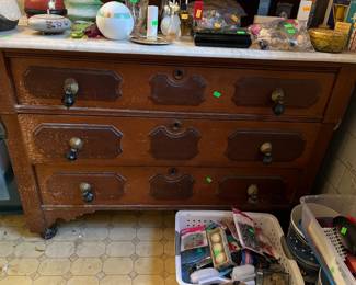 Victorian dresser with mirror & marble top + original drawer pulls