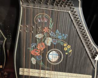 Antique Jubal Tone zither