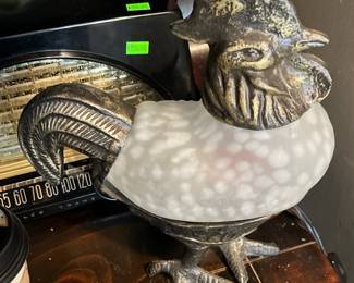 Rooster lamp w/glass