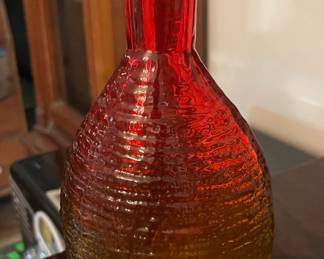 Blenko textured amberina "Strata" decanter w/stopper - might be hard to find