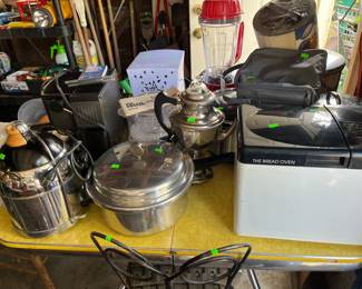 Small kitchen appliances