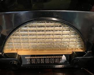 1951 Philco Transitone 51-532, bakelite body, works great!!