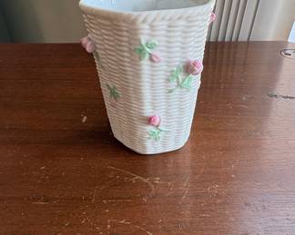 Lefton Porcelain Basket Weave Vase with Pink Roses