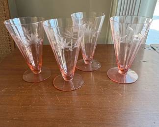 Set of Jeannette Floral Poinsettia Pink Depression Glass Ice Cream Sundae Dishes