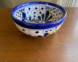 HandPainted Amora Hecho en Mexico Ceramic Bowl
