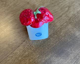 Ceramic Strawberry Salt and Pepper Shakers second image