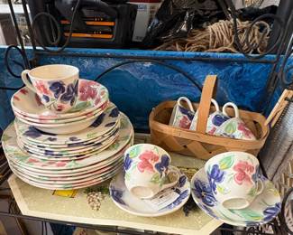 International tableworks dishes floral