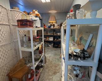 Room for of China and Glasses, Crystal, Frames, Lighting, Lamps and more