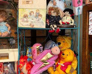 FAO Swartz Plush New, Pooh Plush, Boxes  