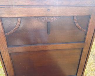 Pull front cabinet