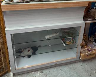 Display cabinet Checkout