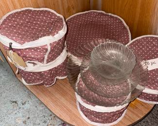 Set of Arcoroc Seabreeze Set Plates & bowls