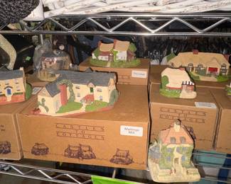 Royal Daulton Castles & Cottages