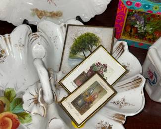 Miniature painted pictures 