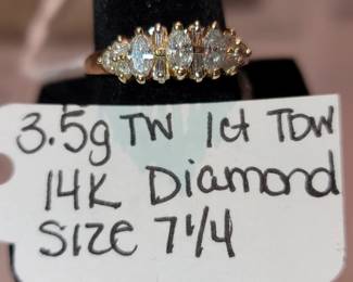 14k Gold Diamond Ring Size 7 1/4
