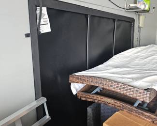 $150, 2008 - 2011 GMC or chevy 6 1/2 foot bed TYGRE tonneau cover, clamps are in Ziploc bag, NEW, was never rained on, only covered bed of truck until cap purchased