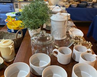 Household and Kitchen Items