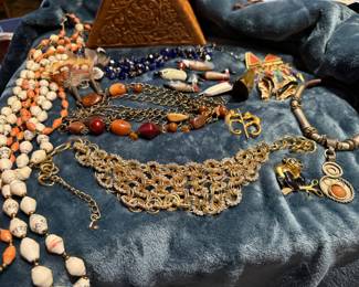 Costume Jewelry! Statement Necklaces, Earrings, Brooch's