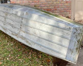 Bottom of aluminum boat