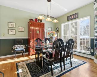 Glass Top Black Lacquer Dining Table & Chairs 