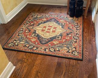 Safavieh Heritage Collection Red/Navey 100% Wool Pile 4'x 4'square Rug - $75.00