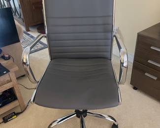 Gray Contemporary Adjustable Height Office Chair - $85.00