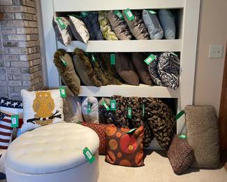 Decorative Throw Pillows and Round Ottoman with Storage