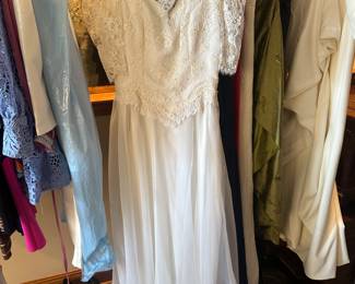 Vintage White Sleeved Bridal Gown - Size Appx. 2 - $125.00