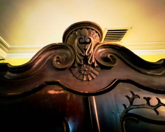 Beautiful details and carvings