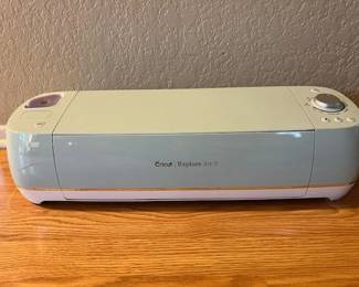 Cricut Explore Air 2 electronic cutting machine
