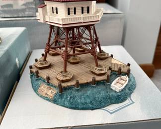 Harbour Lights Drum Point Lighthouse Miniature #180
