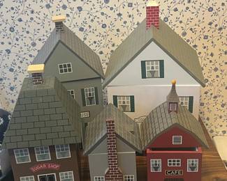 Canisters - Wooden exterior decor