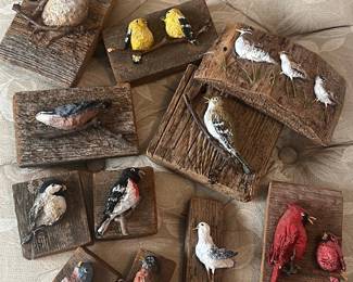 Doris Prenzler "Cardinal" Folk Art Bird Sculpture (11)